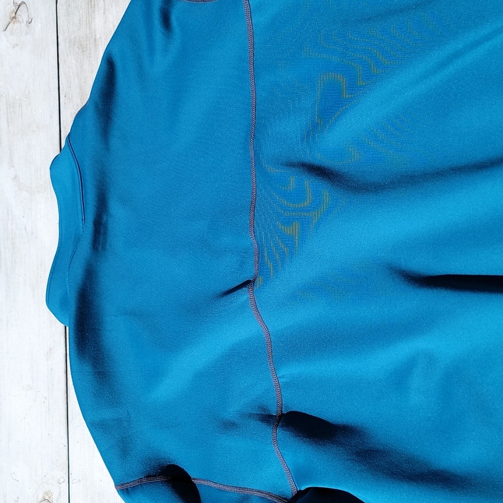 Active Quarter Zip - Picture 10 of 12